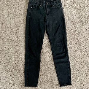 Black skinny jeans